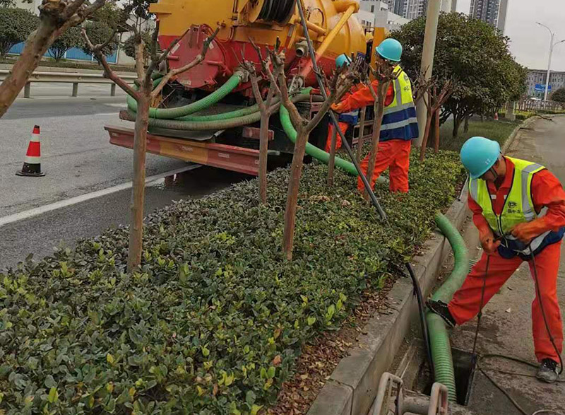 渝北市政管道清淤